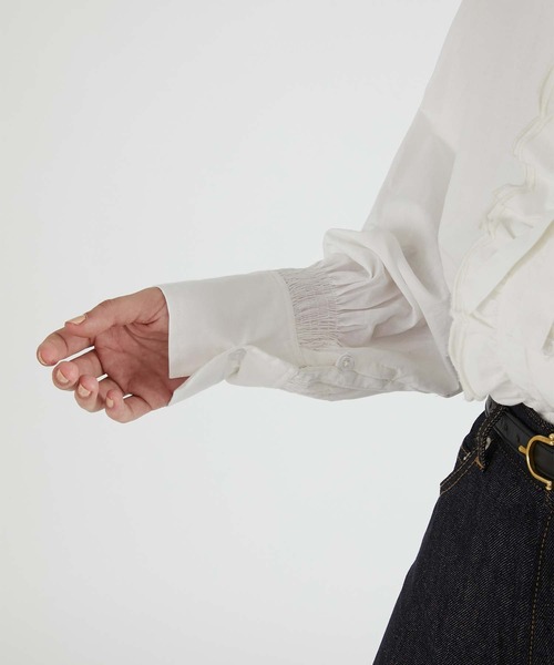 crinkle crinkle crinkle（クリンクルクリンクルクリンクル）の「【crinkle crinkle crinkle】front scallop ribbon blouse/フロントスカラップリボンブラウス（シャツ/ブラウス・レディース・ブラック/ホワイト・FREE）」の16枚目の写真