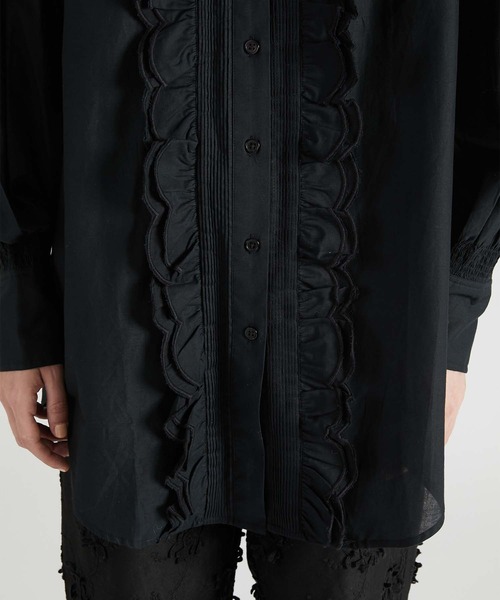 crinkle crinkle crinkle（クリンクルクリンクルクリンクル）の「【crinkle crinkle crinkle】front scallop ribbon blouse/フロントスカラップリボンブラウス（シャツ/ブラウス・レディース・ブラック/ホワイト・FREE）」の6枚目の写真