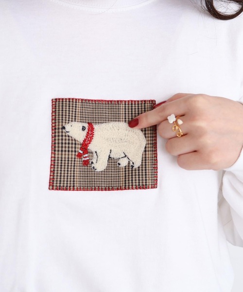 l'atelier du savon(アトリエドサボン)の「もこもこ白くま アップリケロンT(Tシャツ/カットソー・レディース・ネイビー/グリーン/ホワイト・FREE)」の1枚目の写真