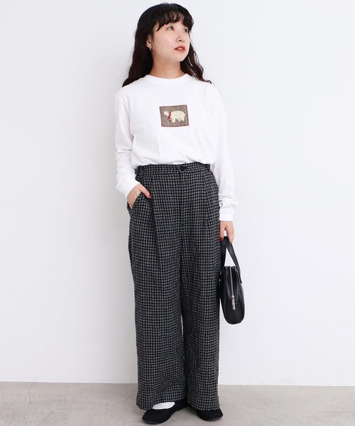 l'atelier du savon(アトリエドサボン)の「もこもこ白くま アップリケロンT(Tシャツ/カットソー・レディース・ネイビー/グリーン/ホワイト・FREE)」の5枚目の写真