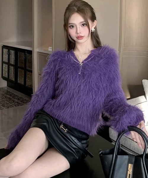 VIBGYOR(ヴィブジョー)の「シャギーファー風 Vネックニット/韓国 Y2K ふわもこ(CZ)(ニット/セーター・レディース・パープル/ホワイト/アイボリー・FREE)」の10枚目の写真