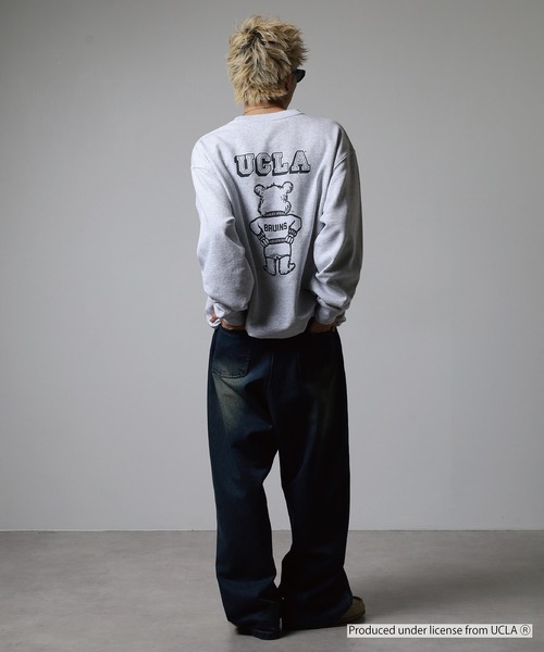 UCLA（ユーシーエルエー）の「UCLA DOUBLEｰSIDED PRINTING CREW SWEAT ビックシルエット2026秋冬（スウェット・メンズ・スミクロ/アッシュグレー・L/M）」の22枚目の写真