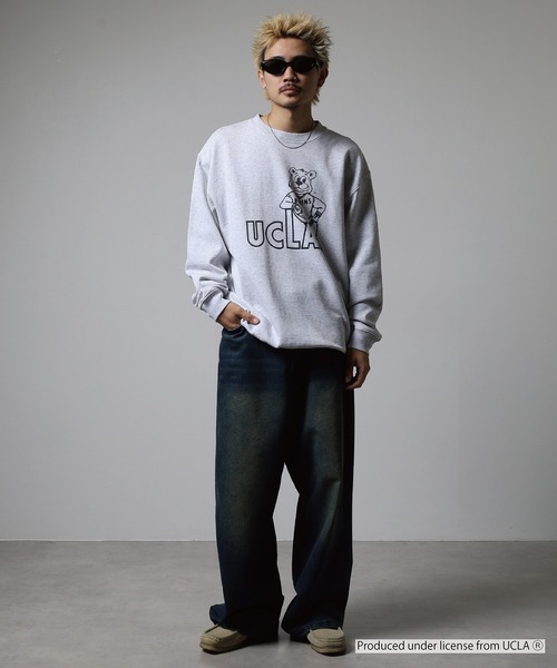 UCLA（ユーシーエルエー）の「UCLA DOUBLEｰSIDED PRINTING CREW SWEAT ビックシルエット2026秋冬（スウェット・メンズ・スミクロ/アッシュグレー・L/M）」の20枚目の写真
