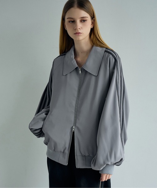 ELLUV（エルブ）の「【ELLUV/エルヴ】ヘビードレープツイル フェイクスウェード4ラインモードトラックジャケット（ジャージ・メンズ・ブラック/チャコールグレー/ライトグレー・S/M/L）」の13枚目の写真