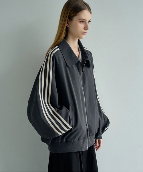 ELLUV（エルブ）の「【ELLUV/エルヴ】ヘビードレープツイル フェイクスウェード4ラインモードトラックジャケット（ジャージ・メンズ・ブラック/チャコールグレー/ライトグレー・S/M/L）」の20枚目の写真