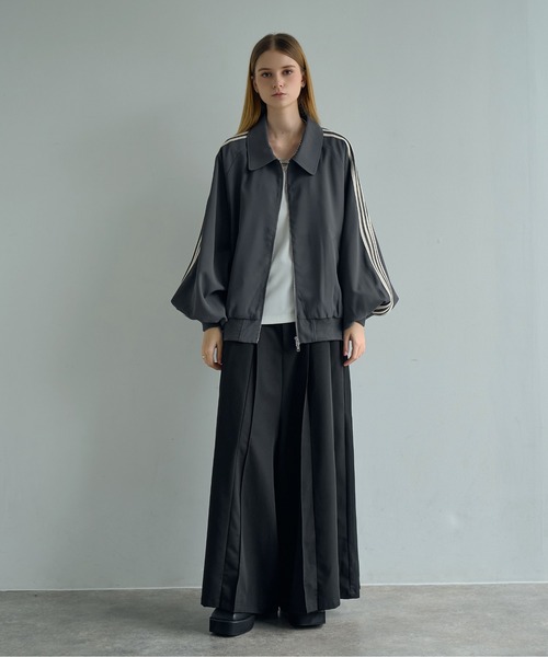 ELLUV（エルブ）の「【ELLUV/エルヴ】ヘビードレープツイル フェイクスウェード4ラインモードトラックジャケット（ジャージ・メンズ・ブラック/チャコールグレー/ライトグレー・S/M/L）」の18枚目の写真