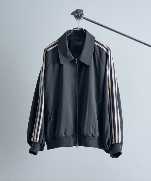 ELLUV（エルブ）の「【ELLUV/エルヴ】ヘビードレープツイル フェイクスウェード4ラインモードトラックジャケット（ジャージ・メンズ・ブラック/チャコールグレー/ライトグレー・S/M/L）」の5枚目の写真