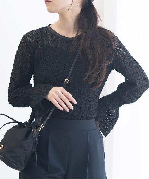 Neige(ネージュ)の「ストレッチお花レーストップス(Tシャツ/カットソー・レディース・アイボリー/ブラック・ONE SIZE)」の8枚目の写真