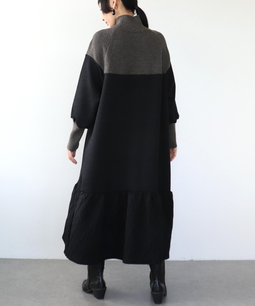 Three Four Time(スリーフォータイム)の「膨れジャガード柄MIXニットワンピース(ワンピース・レディース・ブルー/ブラック・FREE)」の5枚目の写真