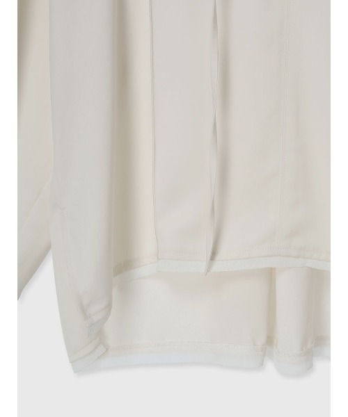 ヴォランカフスブラウス（シャツ/ブラウス）｜anuans（アニュアンス