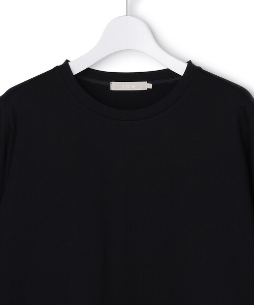 ICB(アイシービー)の「サテンラッセルコンビ カットソー(Tシャツ/カットソー・レディース・ブラック系/アイボリー系・X-SMALL/SMALL/MEDIUM)」の17枚目の写真