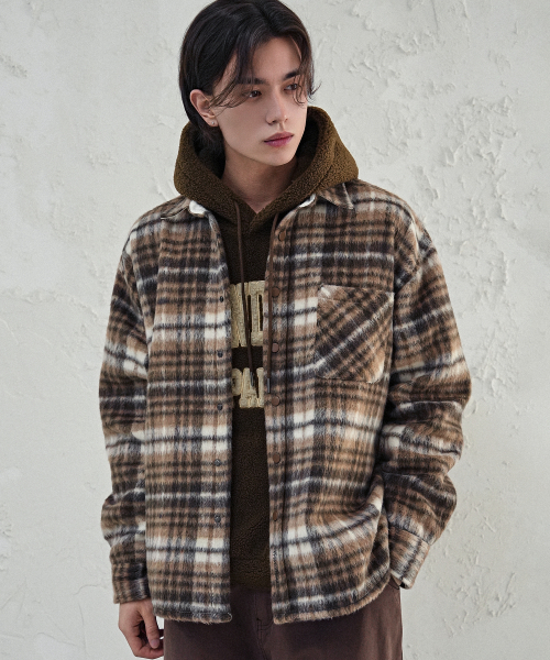 AVANDRESS(アバンドレス )の「Sanders Check Shirt Jacket BLACK(その他アウター・レディース・ブラック・LARGE/MEDIUM)」の6枚目の写真