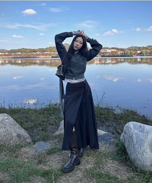 FLAREUP(フレアアップ)の「Layered Zip Hoodie (FL-150_Black)(パーカー・レディース・ブラック・1/2)」の9枚目の写真