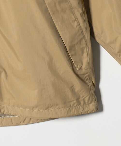 THE NORTH FACE(ザノースフェイス)の「<THE NORTH FACE>クロノス トリクライメイト ジャケット(ナイロンジャケット・レディース・ブラック/ベージュ・M/L)」の20枚目の写真