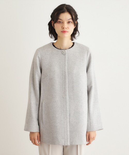LAURA ASHLEY(ローラアシュレイ)の「【ウール混/ビジューボタン】ミドル丈コート(ノーカラーコート・レディース・ライトグレー/パープル・38/40)」の11枚目の写真