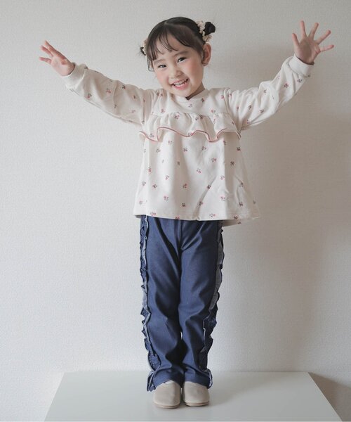 apres les cours（アプレレクール）の「【WEB限定】フレアフリルトレーナー_ジュニア対応（スウェット・キッズ・イエロー/ライトグレー/ローズ/アイボリー/ブラック・80/90/100/120/130/140/110）」の15枚目の写真