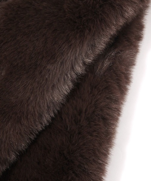 studio CLIP(スタディオクリップ)の「フェイクファー差し込みマフラー(マフラー・レディース・アイボリー/ブラウン/ベージュ・FREE)」の8枚目の写真