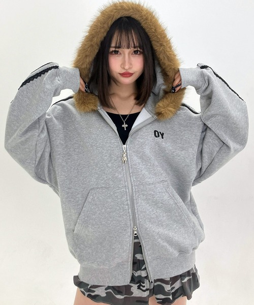 OY(オーワイ)の「『OY/オーワイ』LACE DOLLY FAUX FUR HOODIE ZIP UP/レースドリー ファーフードパーカー(パーカー・レディース・ブラック/グレー・M/L)」の12枚目の写真