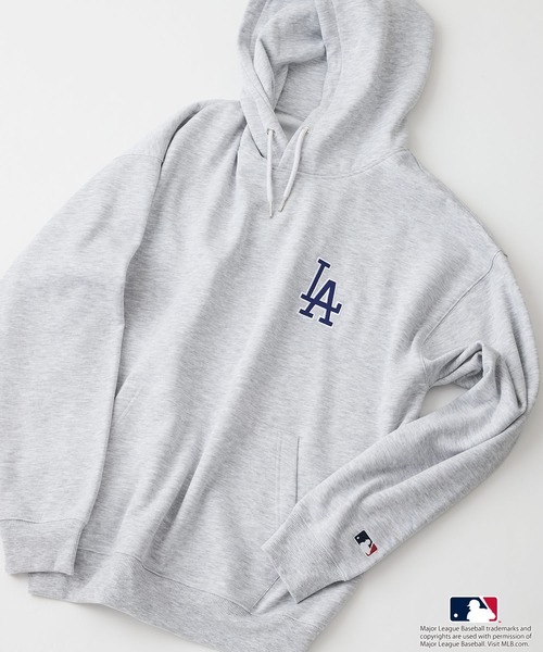 MLB(メジャーリーグベースボール)の「【MLB/メジャーリーグベースボール】裏起毛 バックロゴ フーディー プルオーバーパーカー(パーカー・メンズ・杢グレー/ブラウン/ネイビー・MEDIUM/LARGE/X-LARGE)」の8枚目の写真