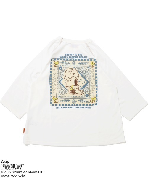 KRIFF MAYER Lady's Collection(クリフメイヤーレディースコレクション)の「【速乾・抗ピリング】スヌーピー刺繍チュニックT(Tシャツ/カットソー・レディース・オフホワイト/ブラック/オリーブ/サックスブルー/カラフル・MEDIUM/LARGE)」の1枚目の写真