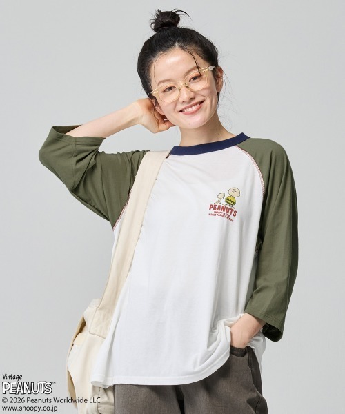 KRIFF MAYER Lady's Collection(クリフメイヤーレディースコレクション)の「【速乾・抗ピリング】スヌーピー刺繍チュニックT(Tシャツ/カットソー・レディース・オフホワイト/ブラック/オリーブ/サックスブルー/カラフル・MEDIUM/LARGE)」の6枚目の写真