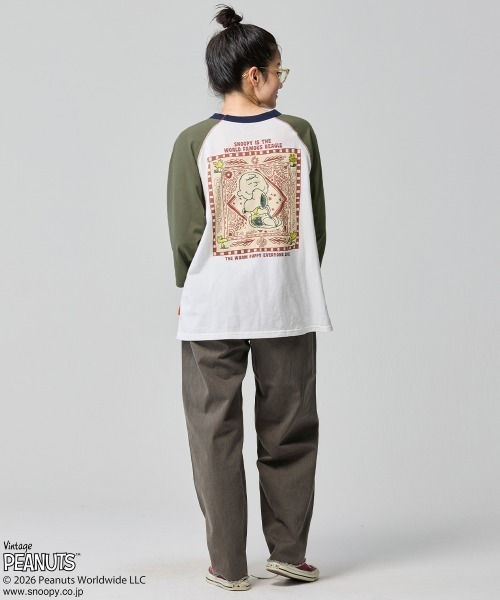 KRIFF MAYER Lady's Collection(クリフメイヤーレディースコレクション)の「【速乾・抗ピリング】スヌーピー刺繍チュニックT(Tシャツ/カットソー・レディース・オフホワイト/ブラック/オリーブ/サックスブルー/カラフル・MEDIUM/LARGE)」の9枚目の写真