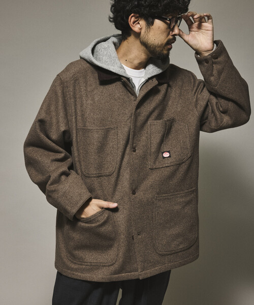 FREAK'S STORE（フリークスストア）の「RED KAP/レッドキャップ 別注 WOOL CHORE COAT/ウールチョアコート（ステンカラーコート・メンズ・ブラック/キャメル/ベージュ/ネイビー・MEDIUM/LARGE）」の2枚目の写真