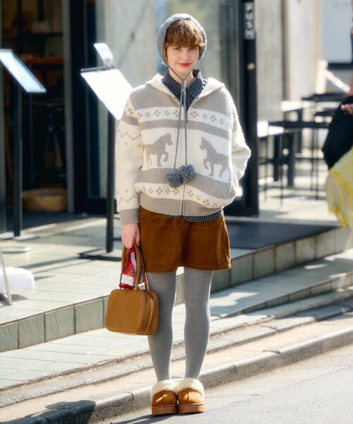 GEVACO（ゲバコ）の「【GEVACO】カウチンフーディニットカーディガン（カーディガン/ボレロ・レディース・グレー/ネイビー・LARGE/ONE SIZE）」の4枚目の写真