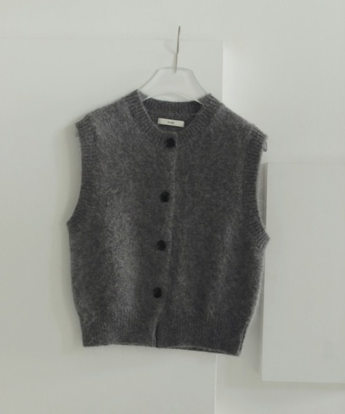 anuke Crewneck Botton Vest アンヌーク Crewneck Botton Vest グレー