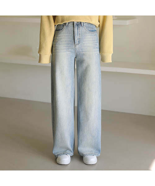 FRENCHCHIC(フレンチシック)の「ペインティングウォッシングデニムワイドパンツ(デニムパンツ・レディース・ブルー・LARGE/MEDIUM/SMALL/X-LARGE)」の1枚目の写真