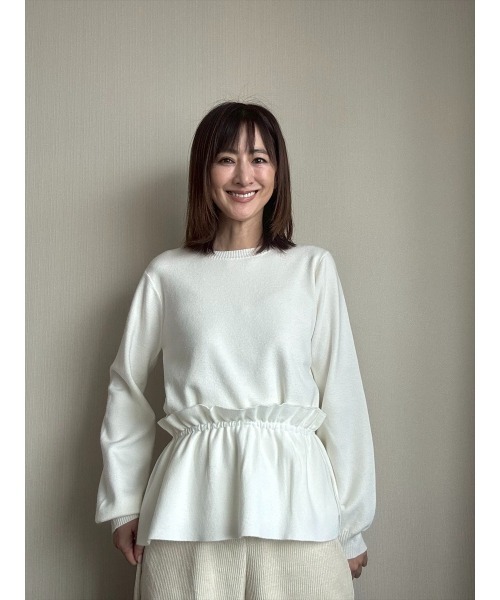 Day and Grade(デイアンドグレイド)の「【前田ゆかセレクト】2WAYフリルデザインプルオーバー(Tシャツ/カットソー・レディース・グレー/アイボリー・FREE)」の4枚目の写真