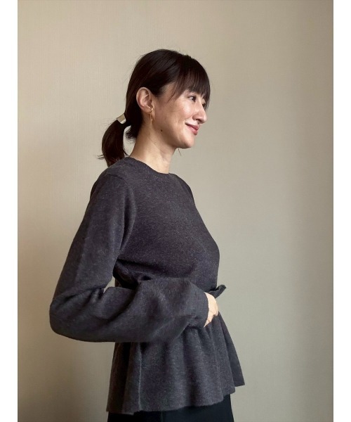 Day and Grade(デイアンドグレイド)の「【前田ゆかセレクト】2WAYフリルデザインプルオーバー(Tシャツ/カットソー・レディース・グレー/アイボリー・FREE)」の17枚目の写真