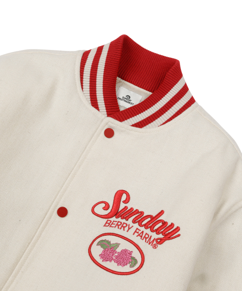 SUNDAY FRUIT MARKET(サンデーフルーツマーケット)の「BERRY FARM VARSITY JACKET IVORY(スタジャン・メンズ・その他・MEDIUM/LARGE)」の6枚目の写真