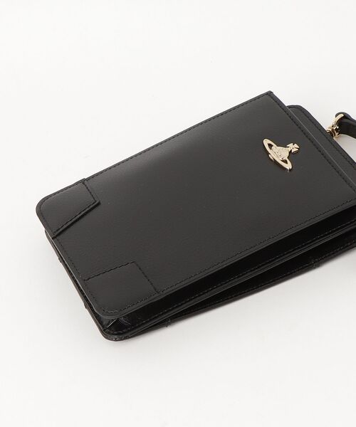 Vivienne Westwood MAN（ヴィヴィアンウエストウッドマン）の「ECUTIVE LEATHER PHONE POUCH（Tシャツ/カットソー・メンズ・ブラック・FREE）」の3枚目の写真