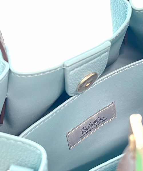 Q（キュー）の「ショルダーバッグ付き トート（トートバッグ・レディース・ライトブルー/アイボリー・ONE SIZE）」の11枚目の写真