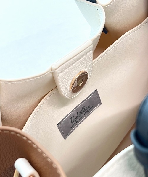 Q（キュー）の「ショルダーバッグ付き トート（トートバッグ・レディース・ライトブルー/アイボリー・ONE SIZE）」の10枚目の写真