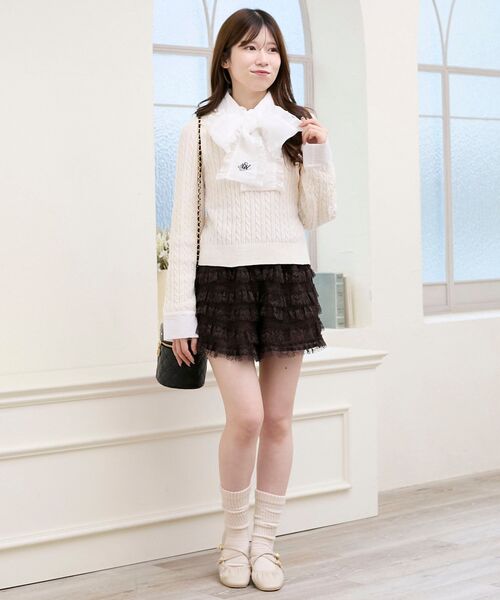 MAJESTIC LEGON（マジェスティックレゴン）の「フリルトリムリボンタイセットニット（ニット/セーター・レディース・アイボリー/グレー/ベージュ・MEDIUM）」の9枚目の写真