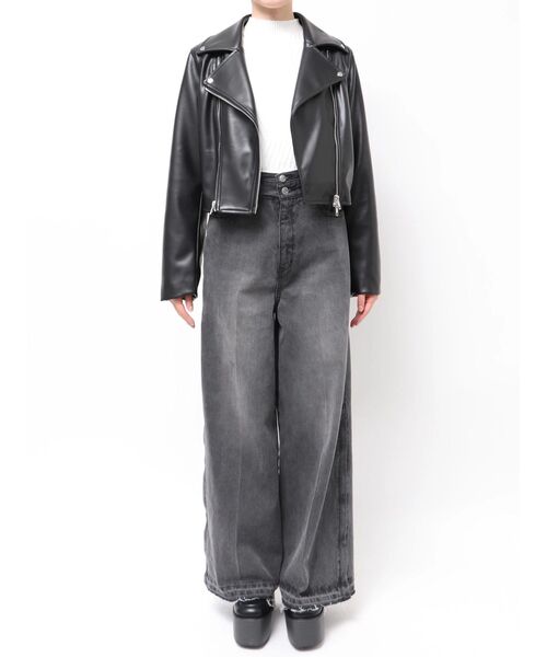 MURUA（ムルーア）の「コンパクトフェイクレザーライダースジャケット（ライダースジャケット・レディース・キャメル/ブラック・FREE）」の3枚目の写真