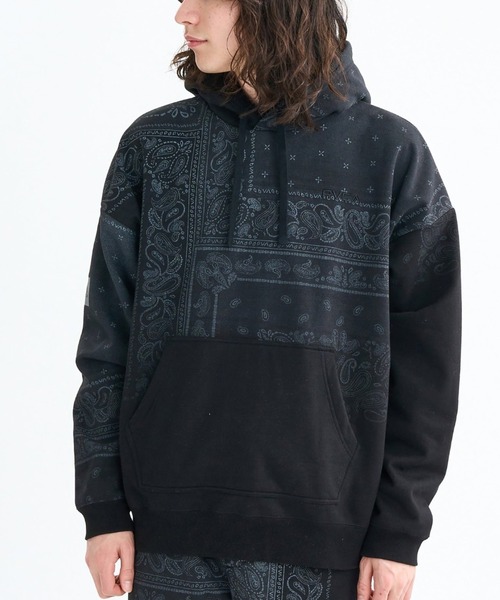 RVCA(ルーカ)の「RVCA WRWB FADE HD(パーカー・メンズ・カーキ/ブラック系2・L/M)」の2枚目の写真