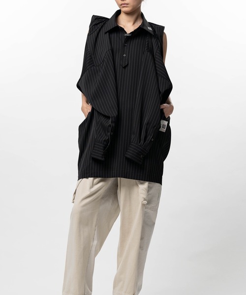 Maison MIHARA YASUHIRO(メゾンミハラヤスヒロ)の「Vest Combined Stripe Shirt Dress(ドレス・レディース・ベージュ/ブラック・36/38)」の9枚目の写真
