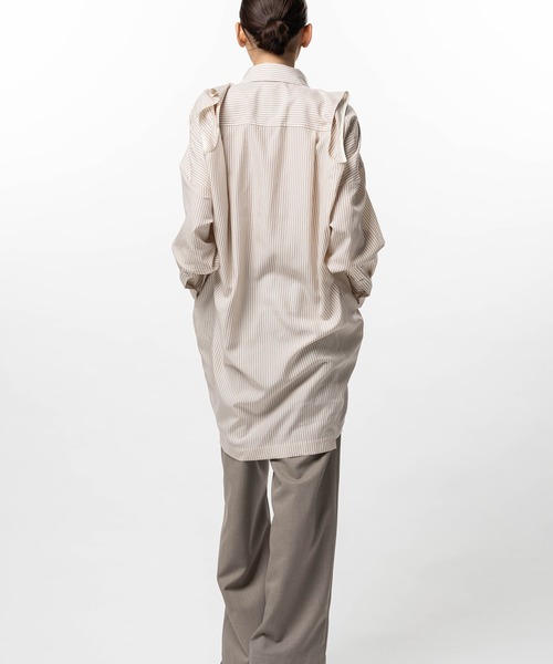 Maison MIHARA YASUHIRO(メゾンミハラヤスヒロ)の「Vest Combined Stripe Shirt Dress(ドレス・レディース・ベージュ/ブラック・36/38)」の18枚目の写真
