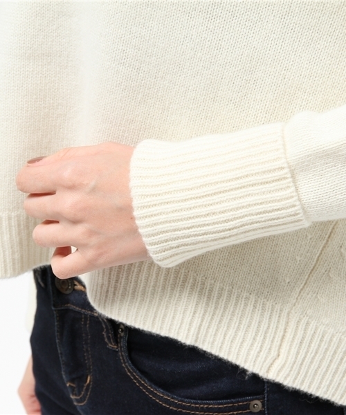 JOURNAL STANDARD(ジャーナルスタンダード)の「《追加》BIGシルエット クループルオーバー#(ニット/セーター・レディース・ホワイト/キャメル/ベージュ系その他/グレー・FREE)」の6枚目の写真