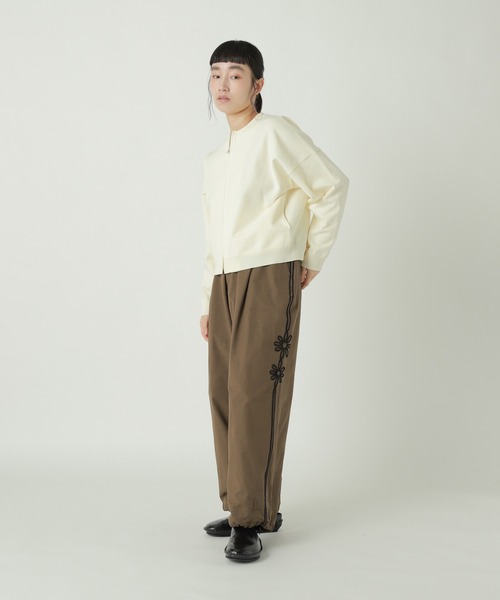 ZUCCa(ズッカ)の「CORD EMBROIDERY BOTTOM / S(その他パンツ・レディース・ホワイト/ブラック/ブラウン・M size)」の10枚目の写真