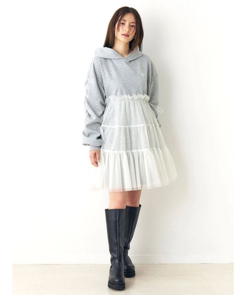 CALNAMUR(カルナムール)の「2WAYチュールオーバースウェットギャザーワンピース(ワンピース・レディース・ブラック/グレー/ミント・FREE)」の7枚目の写真