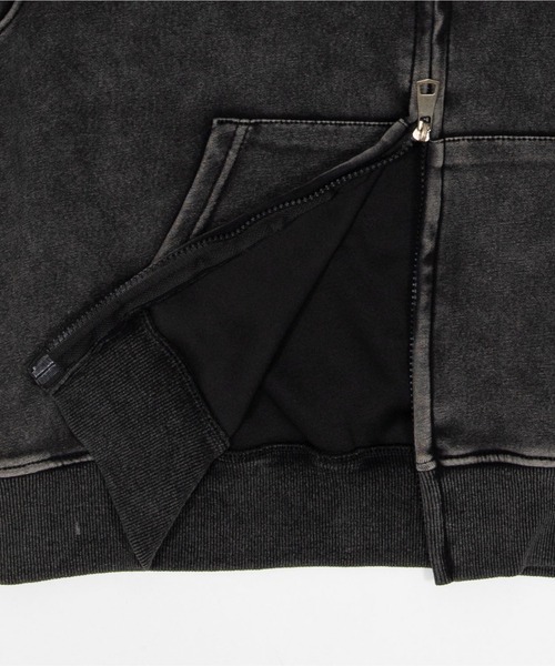 Figments（フィグメンツ）の「クロスショートジップパーカー（パーカー・レディース・スミクロ・FREE）」の9枚目の写真