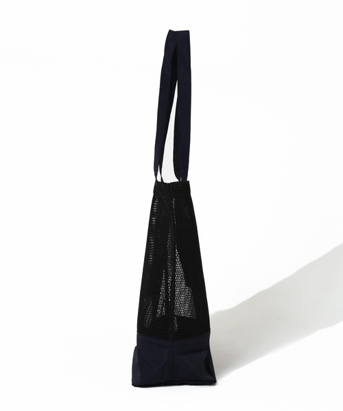 FRUIT OF THE LOOM(フルーツオブザルーム)の「EX MESH TOTE BAG L / メッシュ素材×ナイロン切り替え トートバッグ Lサイズ / カジュアル デイリー 大容量(トートバッグ・メンズ・ブラック/ベージュ/ネイビー/イエロー/ミント・FREE)」の14枚目の写真