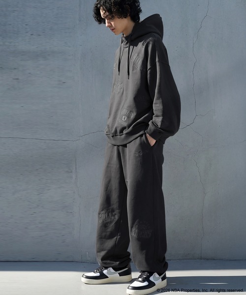 NBA公式 刺繍ロゴ スウェットパンツ（スウェットパンツ）｜antiqua