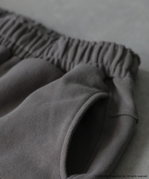 antiqua(アンティカ)の「NBA公式 刺繍ロゴ スウェットパンツ(スウェットパンツ・レディース・ブラック/杢グレー/ダークグレー・MEDIUM/LARGE)」の22枚目の写真