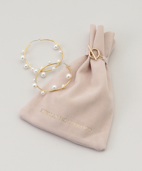 La TOTALITE(ラトータリテ)の「STELLAR HOLLYWOOD/ステラハリウッド シェルパールフープピアス(ピアス(両耳用)・レディース・ゴールド・FREE)」の6枚目の写真