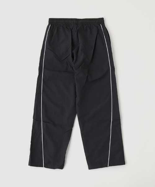 PARIS SAINT-GERMAIN(パリサンジェルマン)の「【Paris Saint-Germain / パリ・サン=ジェルマン】PSG X XO BLACK PSG TRACK PANTS(その他パンツ・メンズ・ブラック・SMALL/MEDIUM/LARGE)」の3枚目の写真